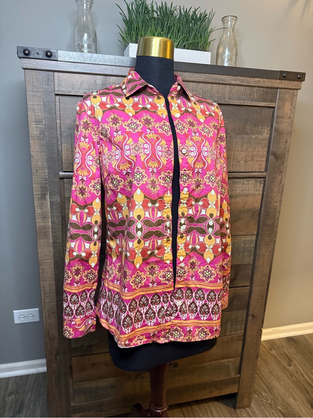 J.McLaughlin Lois Geometric Medallion Print Long Sleeve Blouse - Size Medium